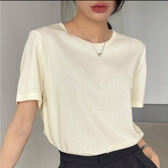 Tops - Ivory, cream relaxed fit Round Neck Short Sleeve T-Shirt - elevated tee shirt
